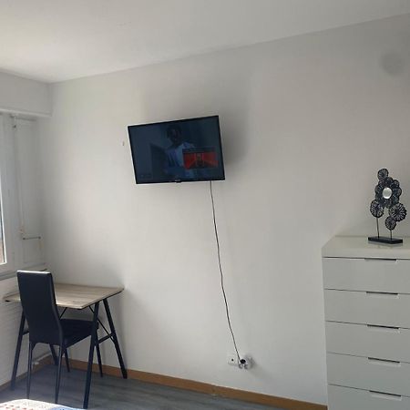 Appartement 3 Chambres Evry Plein Centre Ville エクステリア 写真