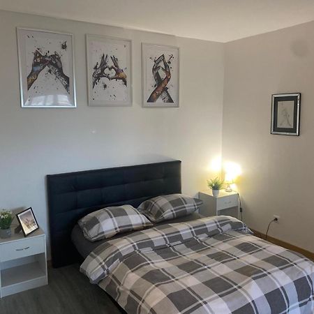Appartement 3 Chambres Evry Plein Centre Ville エクステリア 写真