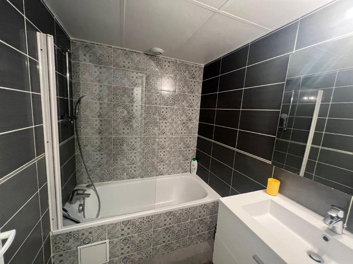 Appartement 3 Chambres Evry Plein Centre Ville エクステリア 写真
