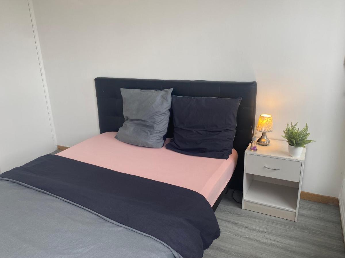 Appartement 3 Chambres Evry Plein Centre Ville エクステリア 写真