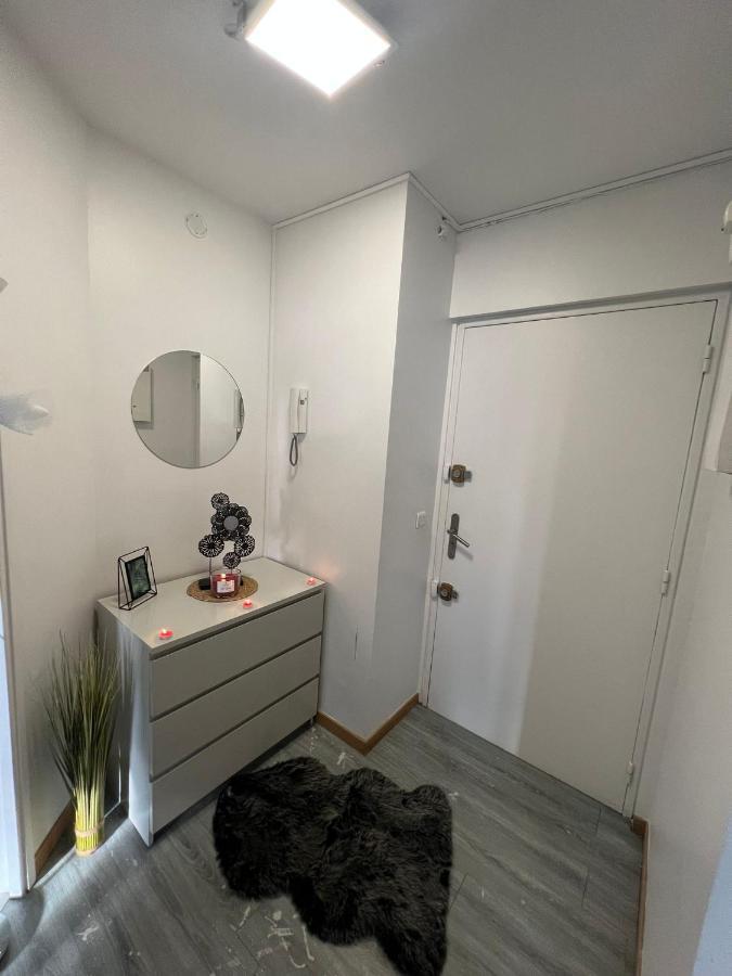 Appartement 3 Chambres Evry Plein Centre Ville エクステリア 写真